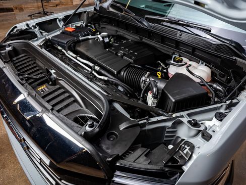 Used 2025 GMC Sierra 1500 Pro w/ Convenience Package image 29