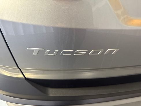Used 2025 Hyundai Tucson SEL FWD image 13