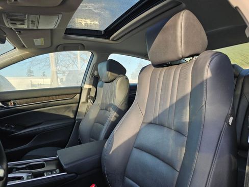 Certified 2019 Honda Accord EX-L image 19