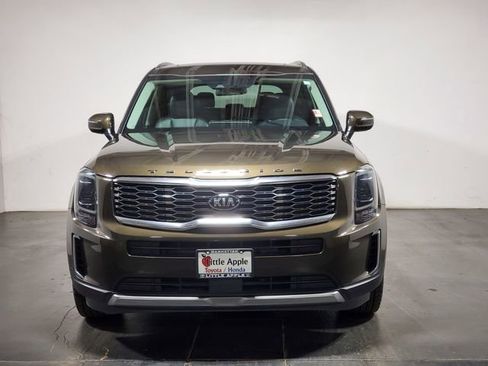 Used 2020 Kia Telluride S w/ S 8 Passenger Seating Package image 3
