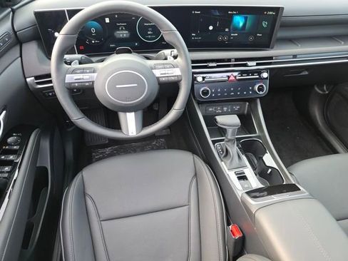 New 2026 Hyundai Santa Cruz Limited AWD/4WD image 3