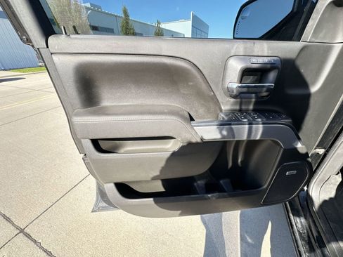 Used 2017 Chevrolet Silverado 1500 LTZ Z71 w/ LTZ Plus Package AWD/4WD image 21