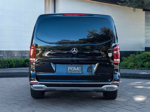 Used 2023 Mercedes-Benz Metris Passenger image 12