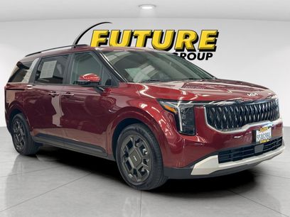 Used 2025 Kia Carnival EX