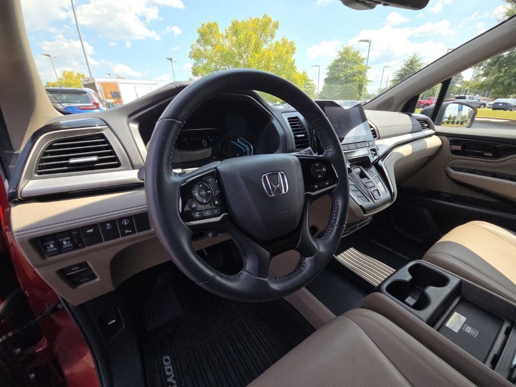 Used 2024 Honda Odyssey Touring image 29