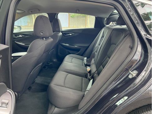 Used 2022 Chevrolet Malibu LS w/ Driver Confidence Package II image 13