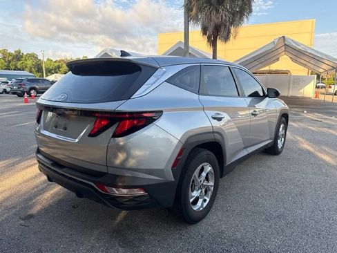 Used 2024 Hyundai Tucson SE FWD image 2