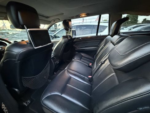 Used 2012 Mercedes-Benz GL 450 GL 450 4MATIC AWD 4dr SUV image 8