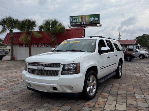 Used 2010 Chevrolet Suburban LTZ AWD/4WD image 14