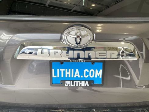 Used 2019 Toyota 4Runner Limited AWD/4WD image 20