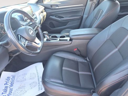 Used 2024 Nissan Altima 2.5 SR image 9