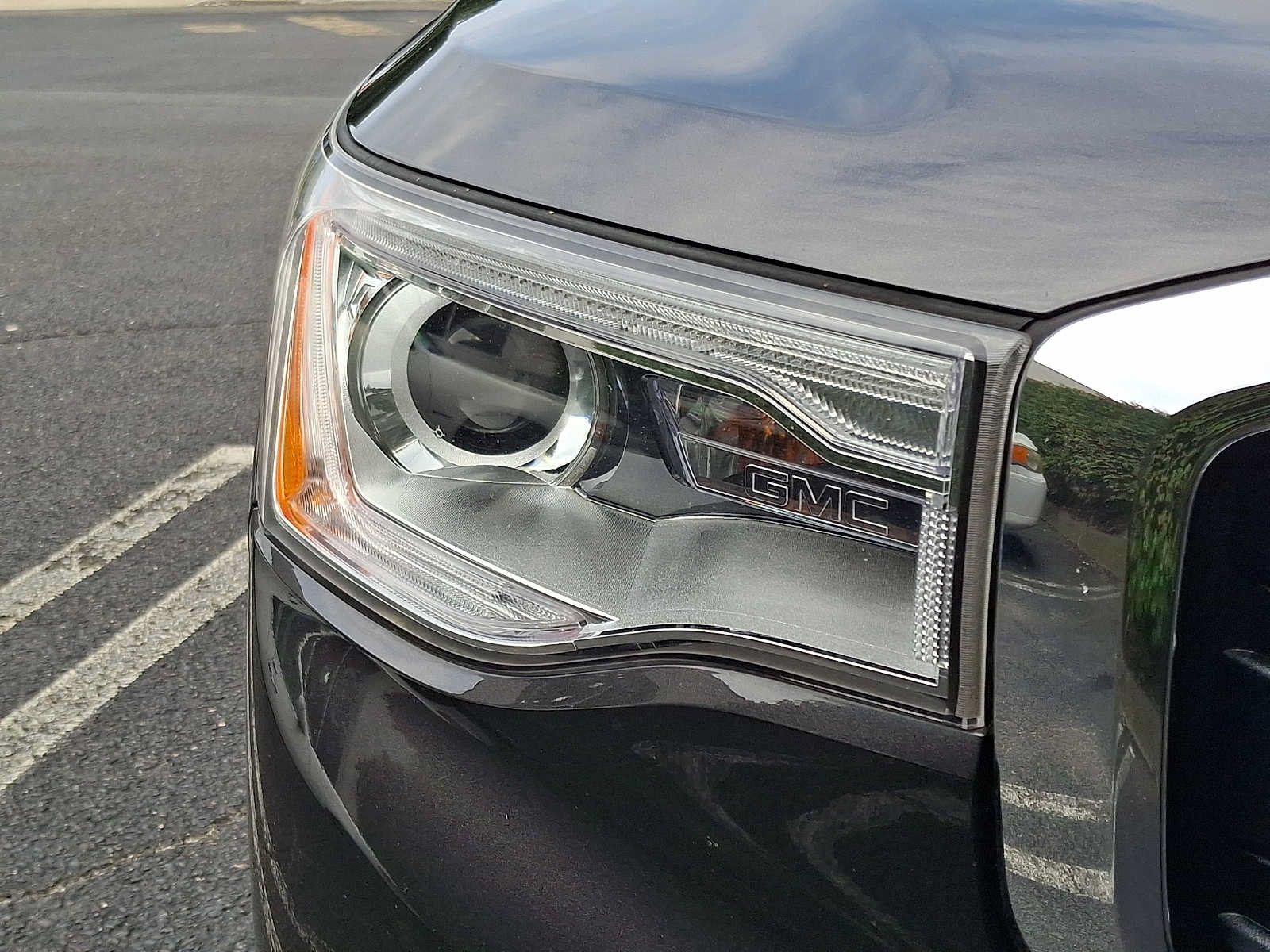 Used 2019 GMC Acadia SLE AWD/4WD image 9