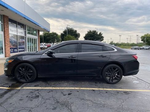 Used 2024 Chevrolet Malibu LT w/ Midnight Edition FWD image 2