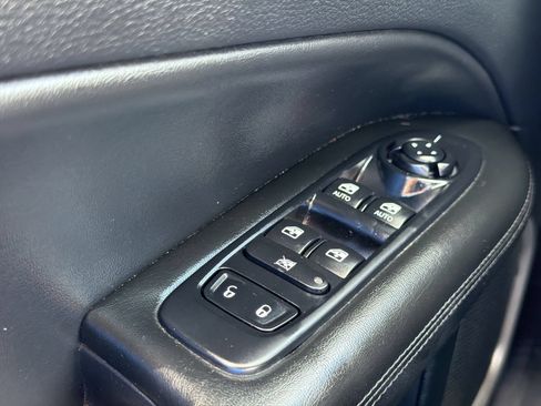 Used 2020 Jeep Compass Latitude AWD/4WD image 27