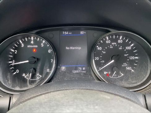 Used 2019 Nissan Rogue S w/ Special Edition Package AWD/4WD image 25