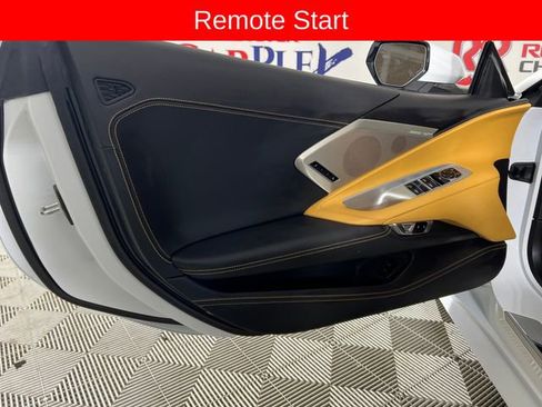 Used 2025 Chevrolet Corvette Stingray Premium Conv w/ Z51 Performance Package image 12