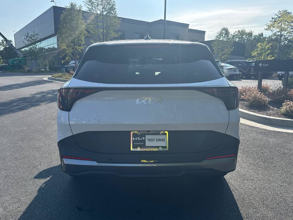 Used 2026 Kia Sportage LX FWD image 6