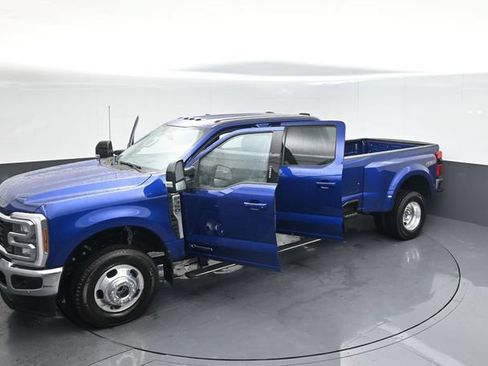 Used 2026 Ford F350 Lariat w/ Lariat Ultimate Package AWD/4WD image 58
