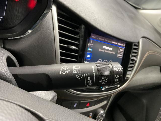 Used 2021 Chevrolet Trax LS FWD image 18