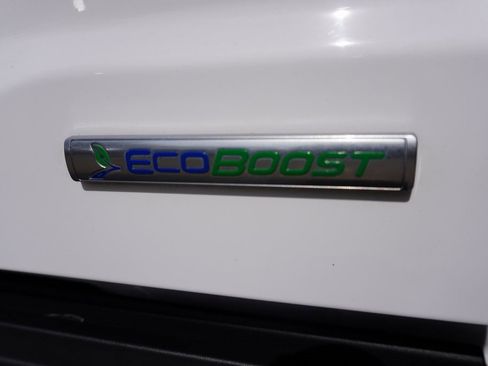 Certified 2022 Ford F150 XLT w/ Equipment Group 302A High image 32