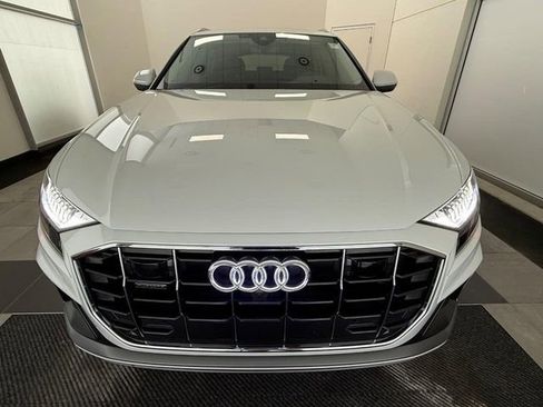 Used 2023 Audi Q8 Premium Plus image 7