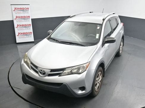 Used 2014 Toyota RAV4 LE image 12