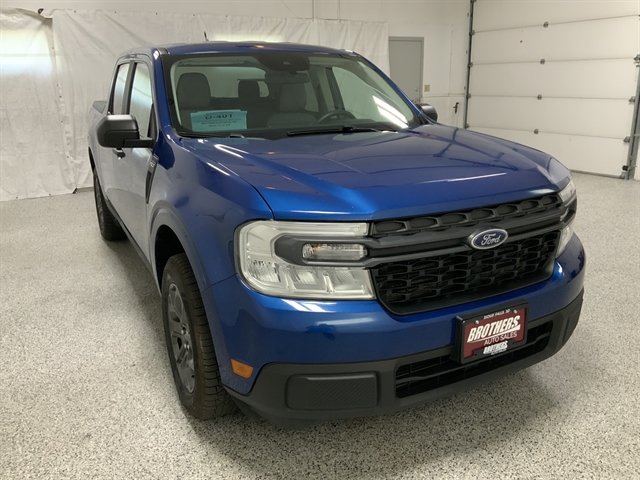 Used 2024 Ford Maverick XLT w/ Equipment Group 300A Standard AWD/4WD image 3