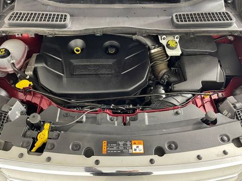 Used 2019 Ford Escape Titanium image 20