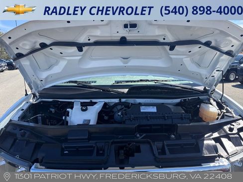 Used 2023 GMC Savana 2500 w/ Driver Convenience Package RWD image 7