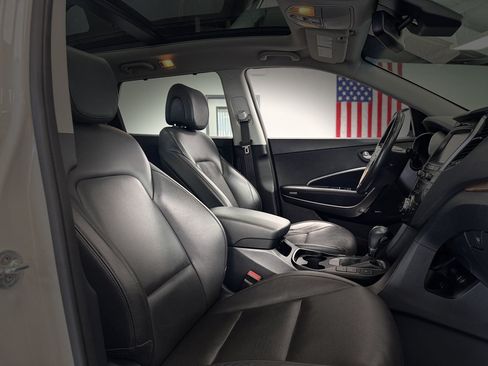 Used 2018 Hyundai Santa Fe AWD w/ SE Ultimate Tech Package 03 image 31