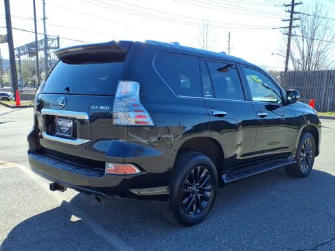 Used 2023 Lexus GX 460 Premium w/ Premium Plus Package image 6