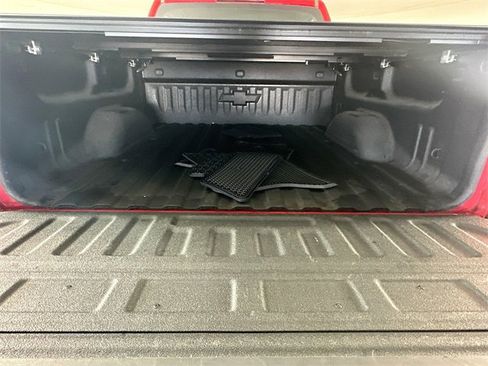 Used 2018 Chevrolet Silverado 1500 Custom w/ Custom Value Package image 22