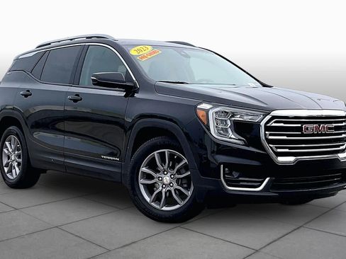 Used 2023 GMC Terrain SLT FWD image 3