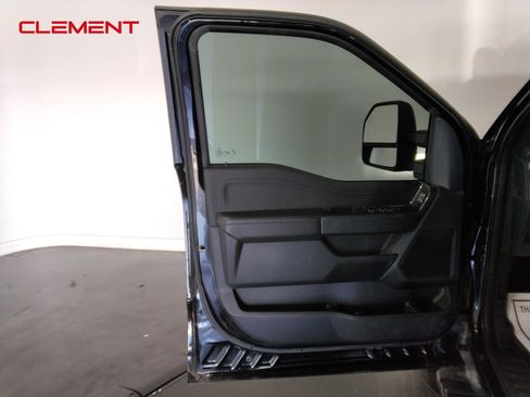 Used 2022 Ford F150 XLT w/ Equipment Group 302A High image 21