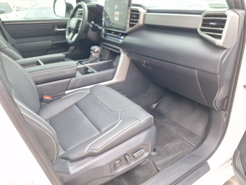 Used 2026 Toyota Tundra Limited w/ Power Package AWD/4WD image 33