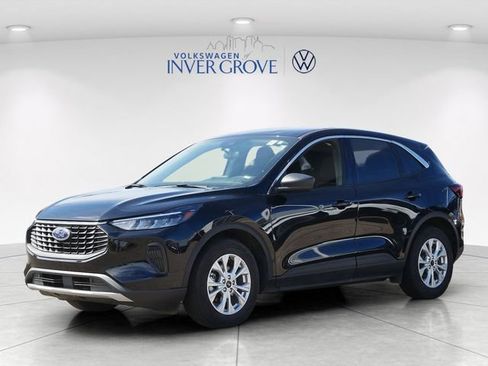 Used 2024 Ford Escape Active FWD image 3