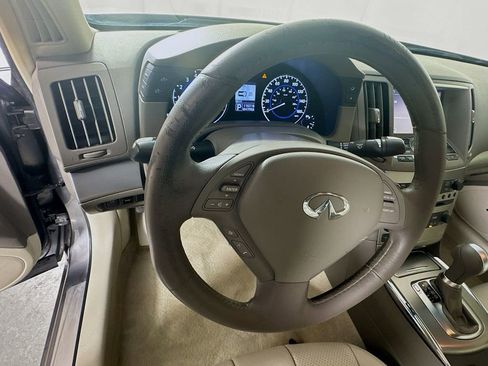 Used 2015 INFINITI Q40 w/ Navigation Package image 12