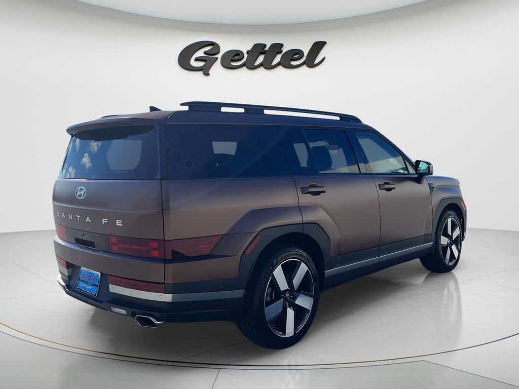 Used 2024 Hyundai Santa Fe Limited FWD image 5