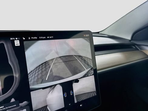 Used 2023 Tesla Model 3 Standard Range RWD image 22