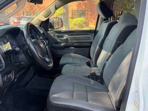Used 2019 RAM 1500 Big Horn AWD/4WD image 3