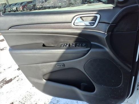 Used 2018 Jeep Grand Cherokee High Altitude image 10