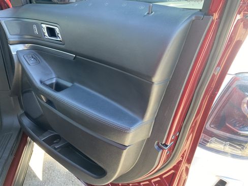 Used 2016 Ford Explorer 4WD Police Interceptor image 22