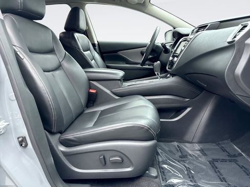 Used 2024 Nissan Murano SV w/ SV Midnight Edition Package AWD/4WD image 16