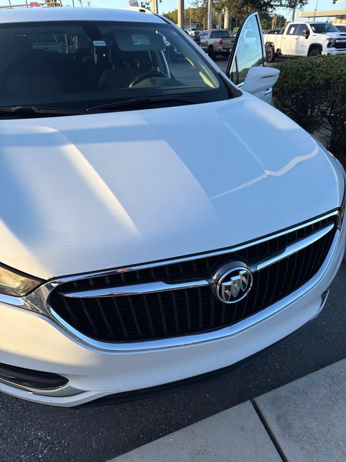 Used 2018 Buick Enclave FWD image 11