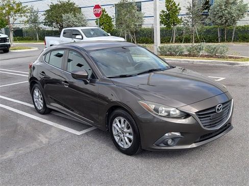 Used 2015 MAZDA MAZDA3 i Touring image 2