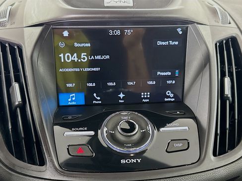 Used 2017 Ford Escape Titanium AWD/4WD image 16