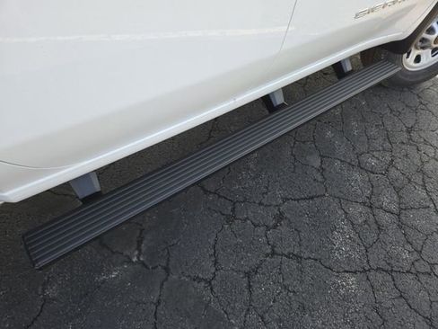 New 2026 GMC Sierra 2500 Pro image 21