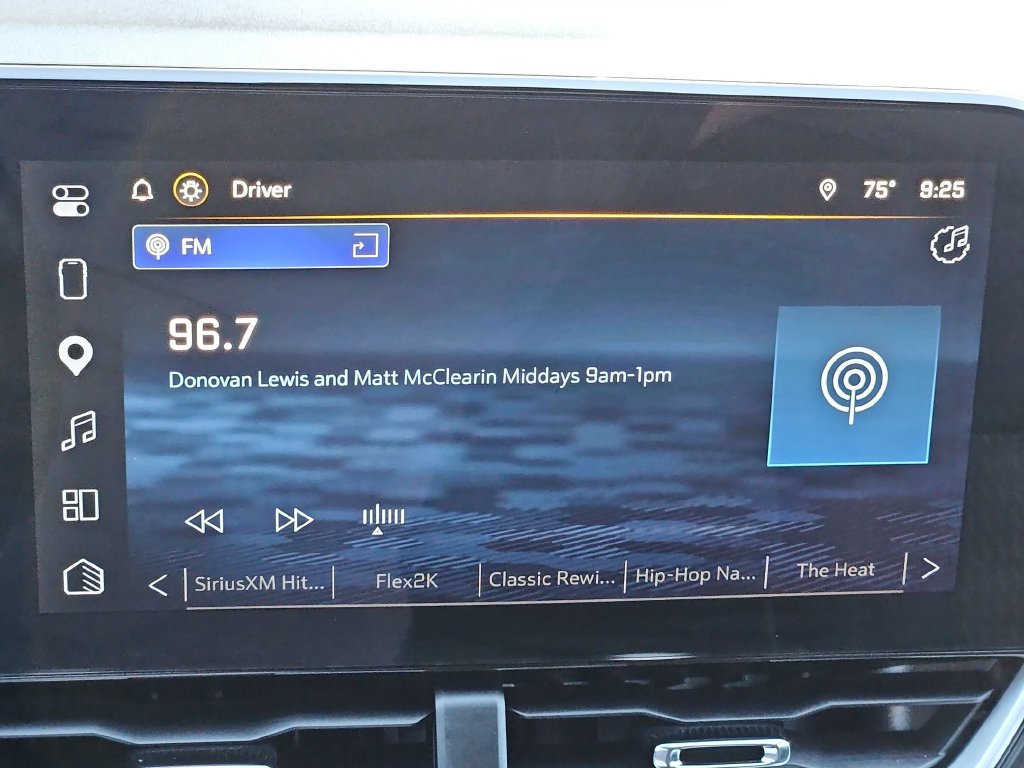 Used 2026 Chevrolet Equinox LT FWD image 19
