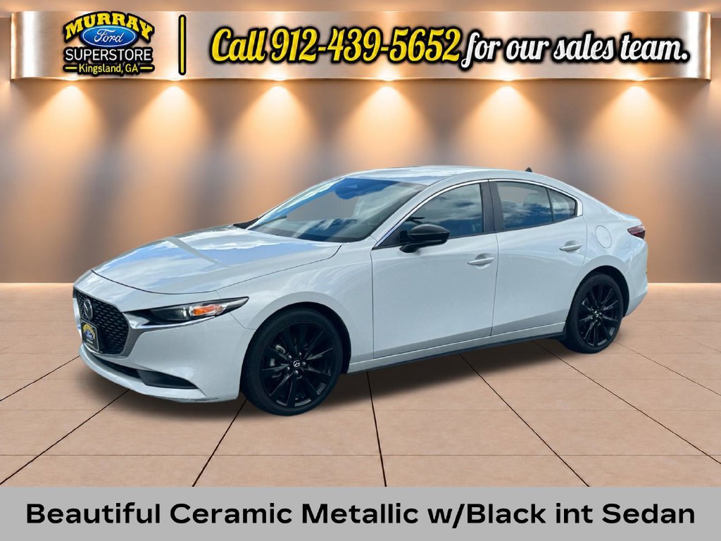 Used 2024 MAZDA MAZDA3 s FWD image 1