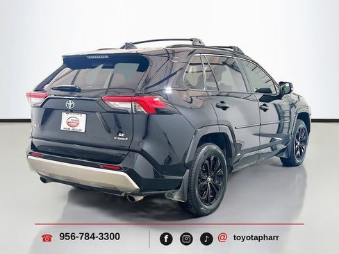 Used 2023 Toyota RAV4 SE AWD/4WD image 4